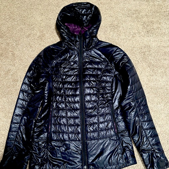 Mountain Hardwear Ghost Shadow Insulated Hoodie - Picture 1 of 4